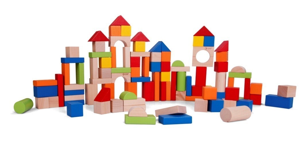 Wooden constructor with cubes - 100 pcs.