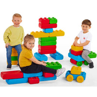 Children's constructor from "MAXI" building blocks with 2 carts 30 parts